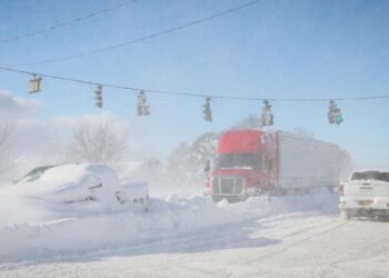 Frigid monster storm across U.S. claims at least 34 lives