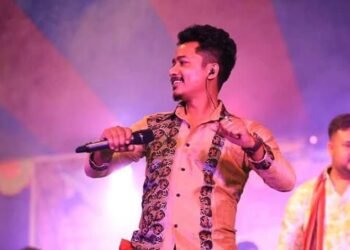 অসমৰ জনপ্ৰিয় কণ্ঠশিল্পী আচুৰ্য বৰপাত্ৰ অসুস্থ