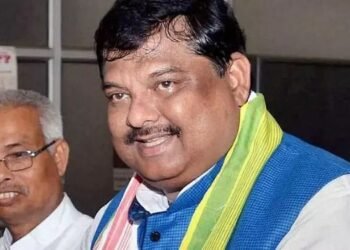 ৰকিবুল হুছেইনক হত্যাৰ ভাবুকি; এজন যুৱকক আটক