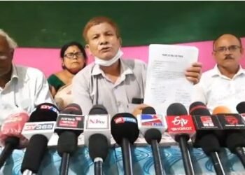 এয়া কি কাণ্ড SP আনন্দ মিশ্ৰৰ! KMSSৰ এজন প্ৰাক্তন নেতাই প্ৰতিবাদত ভাগ ল’লেই বিহিব ৫ হাজাৰ জৰিমনা