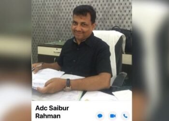 Breaking: আয়ৰ সৈতে সামঞ্জস্যহীন সম্পত্তি; ১০০ কোটিৰো অধিক সম্পত্তি আহৰণৰ অভিযোগত গ্ৰেপ্তাৰ ACS ছাইবৰ ৰহমান