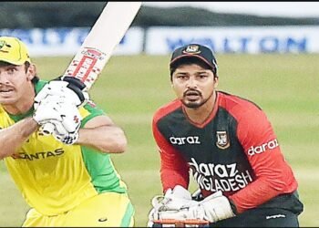‘খেল সোনকালে শেষ কৰক, মই ঘৰলৈ যাব লাগে’- ষ্টাম্প মাইকত ৰেকৰ্ড খেলুৱৈৰ কণ্ঠ; Viral Video