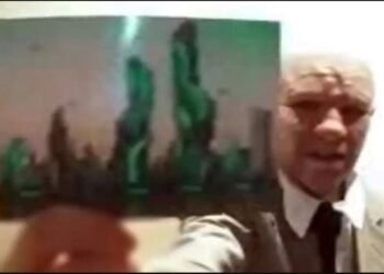 ‘২১১৮ চনৰ ভিতৰত পৃথিৱীত প্ৰৱেশ কৰিব এলিয়েঞ্চে’, ‘টাইম ট্ৰেভেলাৰে’ দেখুৱালে ভৱিষ্যতৰ ফটো