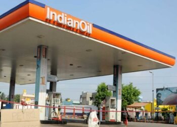 গুৰুত্বপূৰ্ণ খবৰঃ কাইলৈৰ পৰা ৰাজ্যত দুদিনৰ বাবে বন্ধ থাকিব পেট্ৰ’ল পাম্প