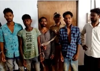 কেৱল স্কুল আৰু মন্দিৰৰ পৰা সামগ্ৰী চুৰি কৰা ৭টা চোৰ একেদিনাই গ্ৰেপ্তাৰ
