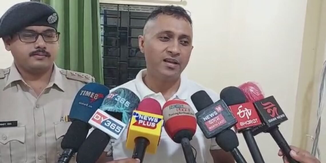 ৬ বছৰীয়া কন্যা শিশু হত্যা-পৰ্ণ ভিডিঅ’ প্ৰসংগঃ গ্ৰেপ্তাৰ কৰা শিশুকেইটাৰ ব্ৰাউছিং হিষ্ট্ৰীত কেৱল পৰ্ণগ্ৰাফী, ক’লে আনন্দ মিশ্ৰই