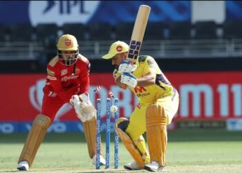 IPL 2021: MS Dhoni-এ আউট হোৱাৰ পিছত খঙত কৈছিল নেকি অপশব্দ? ভিডিঅ’ত দেখা গৈছে ইংগিত