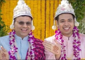 দুজন যুৱকৰ Love Story! ৮ বছৰীয়া সম্পৰ্কৰ পিছত আৱদ্ধ হ’ল বিবাহপাশত