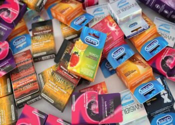 ২০২১ত উত্তৰ-পূবৰ ভিতৰত সৰ্বাধিক কণ্ডম (Condom) বিক্ৰী হৈছে গুৱাহাটীত; কণ্ডম বিচৰা অধিকাংশই যুৱচামৰ