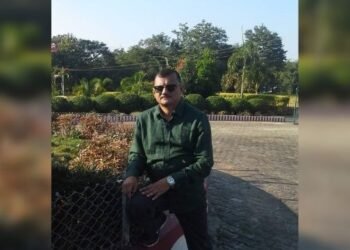 নিমাতি-কমলাবাৰী ফেৰীৰ পৰা জাঁপ দিয়া যাত্ৰীৰ ওলাব পৰা নাই পৰিচয়; আভ্যন্তৰীণ জল পৰিবহন বিভাগৰ অভিযন্তাসহ ৩জন কৰ্মচাৰীক নিলম্বন