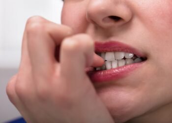 Health Tips: নখ কামোৰাৰ অভ্যাস আছে নেকি আপোনাৰ? এই পৰামৰ্শবোৰৰ পৰা আপুনি পাব পাৰে পৰিত্ৰাণ