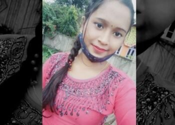 কৰুণ ঘটনা! পিতৃ-মাতৃ ঘৰত নথকা অৱস্থাত নৱম শ্ৰেণীৰ ছাত্ৰীয়ে চিপ লৈ আত্মহত্যা কৰে নিজ গৃহতে