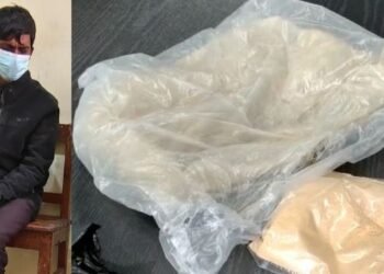 ৰাজ্যত পুনৰ এনকাউণ্টাৰ; পলাবলৈ চেষ্টা কৰোতে আৰক্ষীয়ে সোঁ ভৰিত গুলিয়াই ড্ৰাগছ মাফিয়া তাছেৰ আলীক, লগতে জব্দ ৪ কোটিৰ ড্ৰাগছ্; পত্নী আলিয়াকো কৰিব গ্ৰেপ্তাৰ