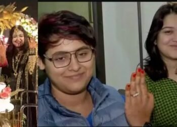 দুগৰাকী যুৱতীৰ Love Story! আঙঠি পিন্ধাই এক নতুন জীৱনৰ পাতনি মেলিলে এই দুই সমকামি যুৱতীয়ে; সম্পূৰ্ণ জীৱন একেলগে থকাৰ প্ৰতিজ্ঞা সুৰভি-পাৰমিতাৰ