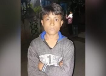 কৰুণ ঘটনা! মিনহাজ আলী নামৰ এজন ১৬ বছৰীয়া যুৱকৰ আত্মহত্যা; নিজ বাসগৃহতে ডিঙিত চিপ লৈ কৰে আত্মহত্যা