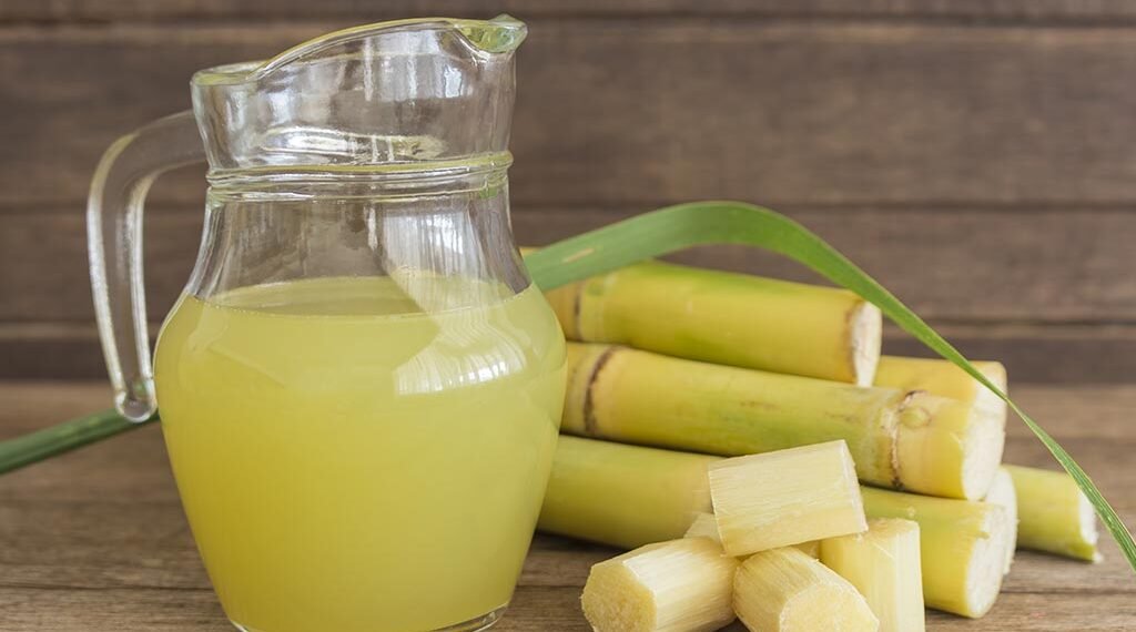 Health Tips: গ্ৰীষ্মকালত প্ৰতিদিনে খাওক কুঁহিয়াৰৰ ৰস (Sugarcane Juice); হ্ৰাস হ’ব ওজন লগতে পাব বিভিন্ন লাভালাভ