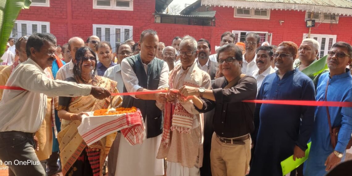 সমষ্টি উন্নয়ন পুঁজিৰে নিৰ্মিত শংকৰদেৱ কৃষ্টি বিকাশ কেন্দ্ৰৰ ‘ভাৰত ৰত্ন’ ড° ভূপেন হাজৰিকা প্ৰেক্ষাগৃহ” ভৱন শুভ উদ্বোধন সাংসদ  প্ৰদ্যুৎ বৰদলৈৰ