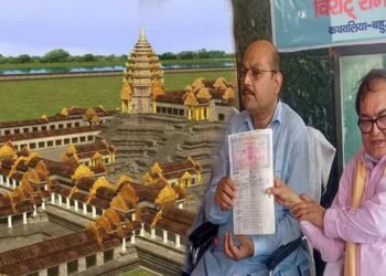 বদান্যতা! হিন্দু মন্দিৰৰ বাবে ২.৫ কোটি টকাৰ ভূমি দান (Donates Land) কৰিলে গুৱাহাটীৰ এগৰাকী মুছলমান ব্যৱসায়ীয়ে; ব্যৱসায়ী ইছতিয়াক আহমেদ খানে কয়- ‘মৰমৰে থাকক হিন্দু-মুছলমান। ইয়াৰ বাবে যুঁজ নিদিব’