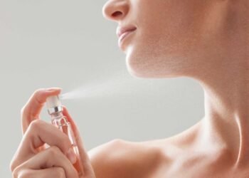 Lifestyle Tips: দেহৰ এই ৪টা বিশেষ অংশত লগাওঁক পাৰফিউম (Perfume); ইম্প্ৰেছ হ’ব আপোনাৰ সংগী, আহক জানো কি কি?