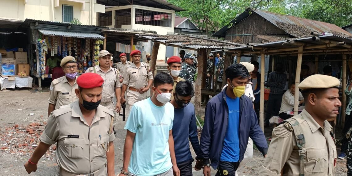 ৰাজ্য কঁপাই যোৱা কাণ্ড; ২ নাবালিকা ভগ্নীক ধৰ্ষণ (Rape & Murder Case) কৰি নৃশংসভাৱে হত্যা কৰা ৩ পাষণ্ডক ফাঁচীৰ নিৰ্দেশ আদালতৰ, ২০২১ৰ ১০ জুনত সংঘটিত হৈছিল এই জঘন্য ঘটনা