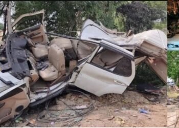 শোকাৱহ! জন্মদিনৰ দিনাই ‘চাহিলে’ হেৰুৱালে প্ৰাণ; লগতে আন ৩জন বন্ধুৱেও কৰুণ মৃত্যুক সাৱটিলে, গংগাস্নান কৰিবলৈ গৈছিল ৬ বন্ধুৱে কিন্তু ঘূৰি নাহিল, ছাফাৰী গাড়ীয়ে ডিভাইডাৰত খুন্দা মৰাৰ পিছত সংঘটিত এই দুৰ্ঘটনা