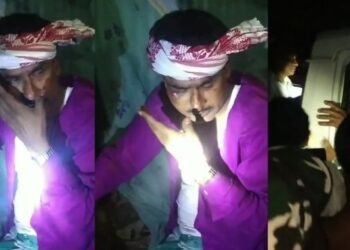 অবৈধ প্ৰেমে হৈ পৰিল কাল! এজন বিবাহিত পুৰুষৰ দীৰ্ঘদিনে এগৰাকী বিধৱা মহিলাৰে আছিল পৰকীয়া প্ৰেম; কিন্তু দিন বেয়া আছিল পৰি গ’ল ধৰা, পিছত ৰাইজে দুয়োকে শোধালে চৰ-ঘোচা