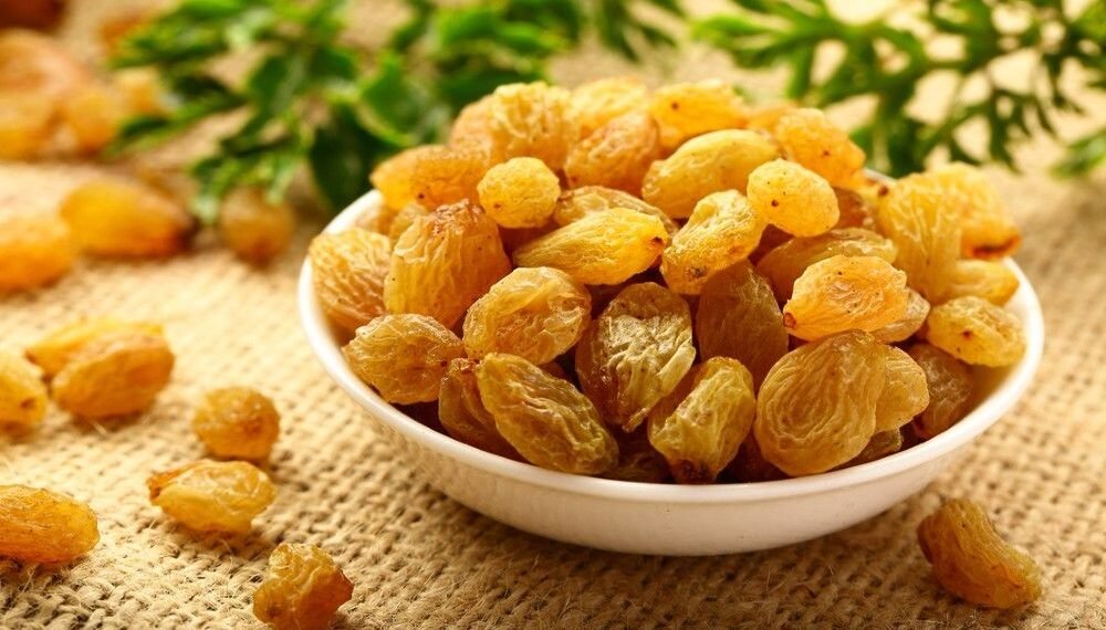 Health Tips: কিচমিচ (Raisins) খোৱাৰ সঠিক সময়; জানি ল’লে আপোনাৰে লাভ, নাজানিলে লোকচান, আহক জানো কি লাভালাভ?