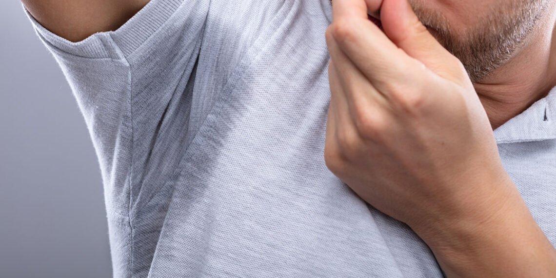 Health Tips: আপোনাৰো বহুত বেছিকৈ ঘাম ওলায় (Sweat Reducing) নেকি? যদি ওলায় তেন্তে গ্ৰহণ কৰক এইকেইটা টিপছ্; অতি শীঘ্ৰে এই সমস্যা আঁতৰি যাব, পিছে জানো আহক কি কি?