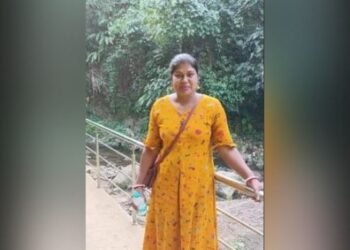 পাৰিবাৰিক কন্দলৰ ভয়ংকৰ পৰিণতি! স্বামীয়ে কোবাই কোবাই হত্যা (Murder) কৰিলে পত্নীক; উলংগ অৱস্থাতে ঘৰৰ কোঠাৰ ভিতৰত উদ্ধাৰ পত্নীৰ মৃতদেহ