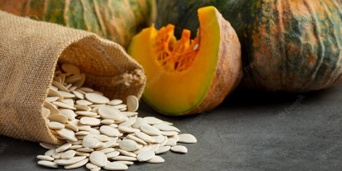 Health Tips: ৰঙালাও কাটি গুটিবোৰ (Pumpkin Seeds) কি কৰে; পেলাই দিয়ে নেকি, যদি দিয়ে তেন্তে বন্ধ কৰক, নহ’লে নাপাব এইবোৰ লাভালাভ, বিশেষকৈ পুৰুষসকলে, আহক জানো লাভালাভবোৰ কি কি?