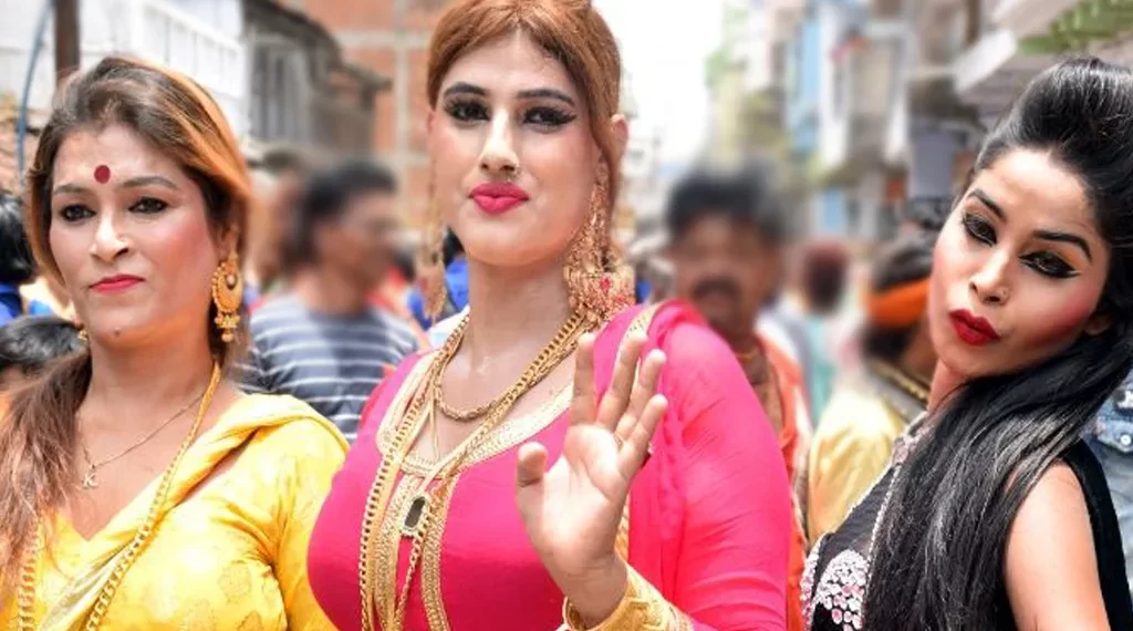 জানি থওক! ‘কিন্নৰ’ক বুধ গ্ৰহৰ প্ৰতীক হিচাপে গণ্য কৰা হয়; গতিকে আহক জানি লওক কি বস্তু দান কৰিলে আপুনি সৌভাগ্যশালী হ’ব আৰু কি বস্তু ভুলতেও নকৰিব দান, জানো আহক কি কি?
