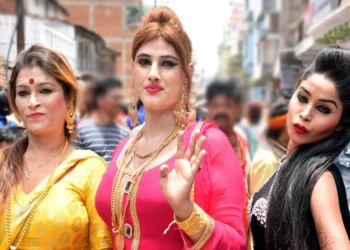 জানি থওক! ‘কিন্নৰ’ক বুধ গ্ৰহৰ প্ৰতীক হিচাপে গণ্য কৰা হয়; গতিকে আহক জানি লওক কি বস্তু দান কৰিলে আপুনি সৌভাগ্যশালী হ’ব আৰু কি বস্তু ভুলতেও নকৰিব দান, জানো আহক কি কি?