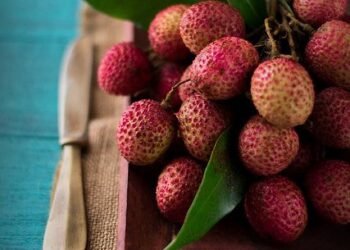 গ্ৰীষ্মকালীন বতৰৰ ফল !!!