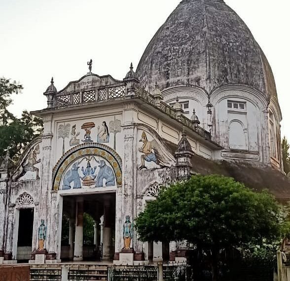 কোচবিহাৰৰ মধুপুৰ সত্ৰত মহাপুৰুষ শ্ৰীমন্ত শঙ্কৰদেৱৰ ৪৫৫ সংখ্যক তিৰোভাৱ তিথি।
