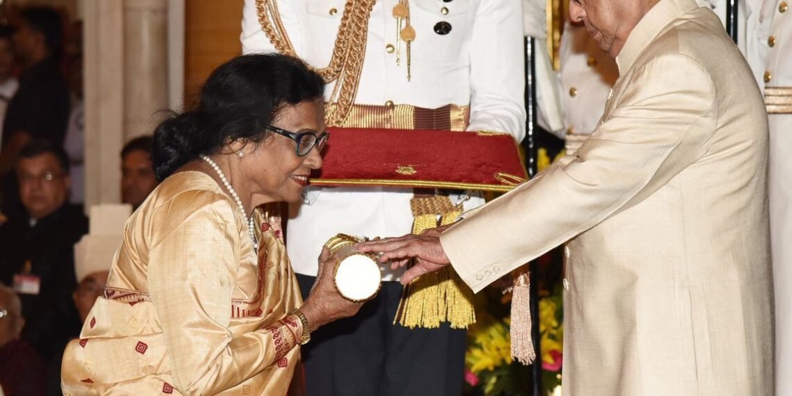 জীৱনৰ বিয়লি বেলাত অকলশৰে চিকিৎসালয়ত পদ্মশ্ৰী এলী আহমেদ