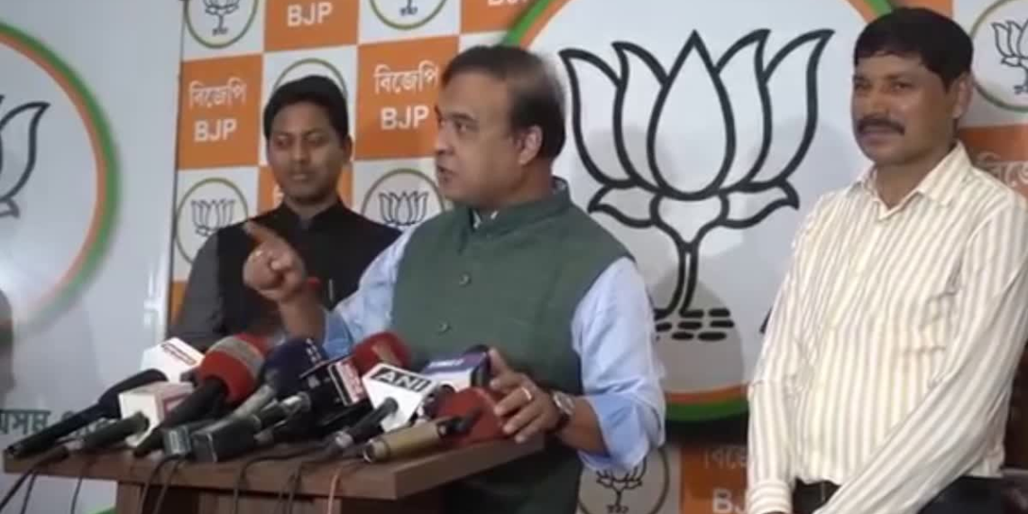 মুখ্যমন্ত্ৰীক প্ৰশ্ন কৰাৰ আগতে নিজৰ পৰিচয় দিব লাগিব সাংবাদিকে: হিমন্ত বিশ্ব শৰ্মা