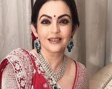 ‘মোৰ মা-দেউতাৰ মোক হাৰ্ভাৰ্ডলৈ পঠিয়াবলৈ সামৰ্থ্য নাছিল’- Nita Ambani, an Indian philanthropist and businesswoman.
